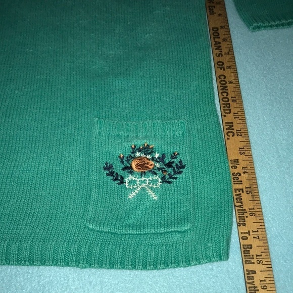 𝅺SHENANIGANS V neck knit sweater embroidered flower bouquet on pocket size S - Picture 7 of 9